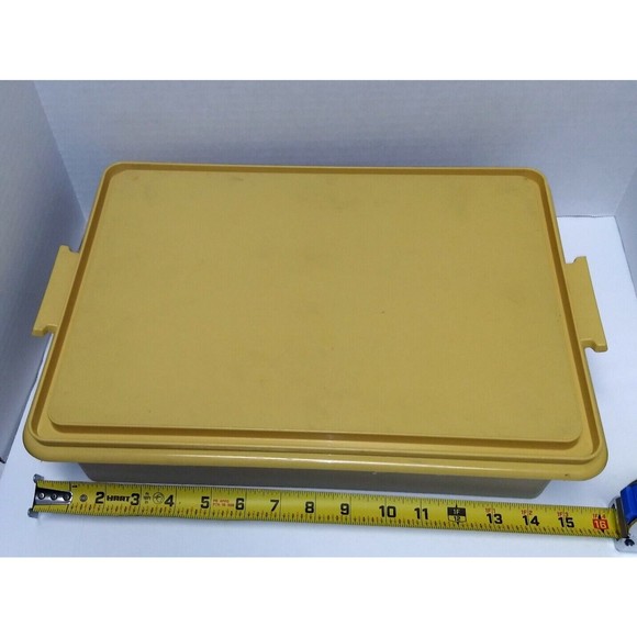 Tupperware Kitchen Vintage Tupperware Large Rectangular Cake